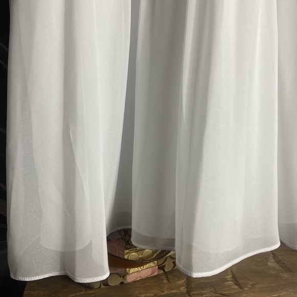 BCBGgeneration white Mini Dress - Picture 5 of 11